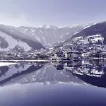 Crown Of The Alps By We Rent * Τσελ αμ Ζέε