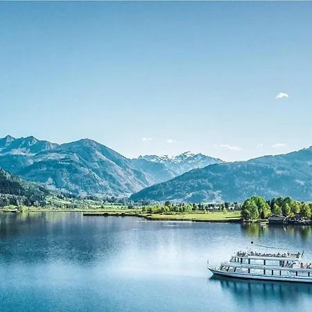 Crown Of The Alps By We Rent * Zell am See