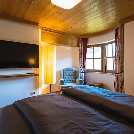 Crown Of The Alps By We Rent Chalet *