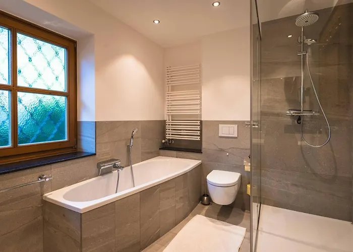 Crown Of The Alps By We Rent * Zell am See