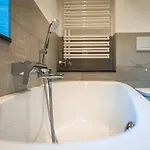 Crown Of The Alps By We Rent Chalet *
