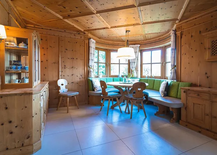 Crown Of The Alps By We Rent Chalet
