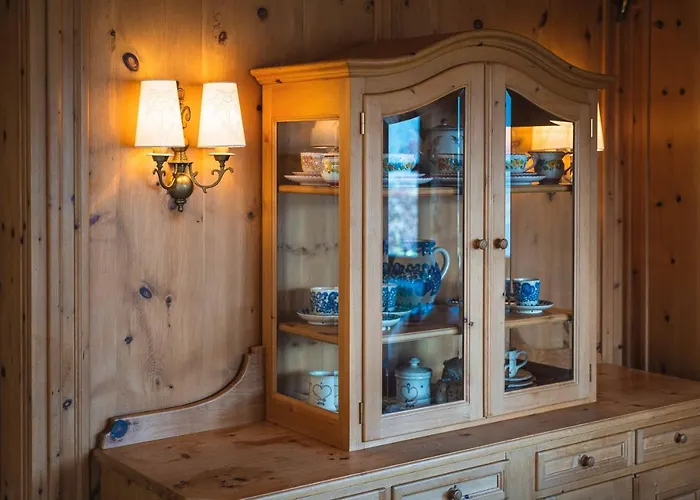 Crown Of The Alps By We Rent Chalet *